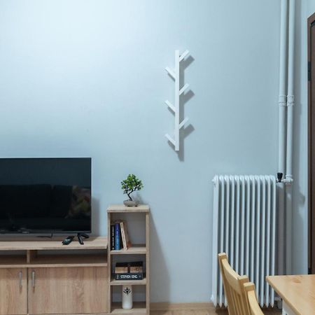Entire Apt, 2 Bdrm, City Center Athens Ngoại thất bức ảnh