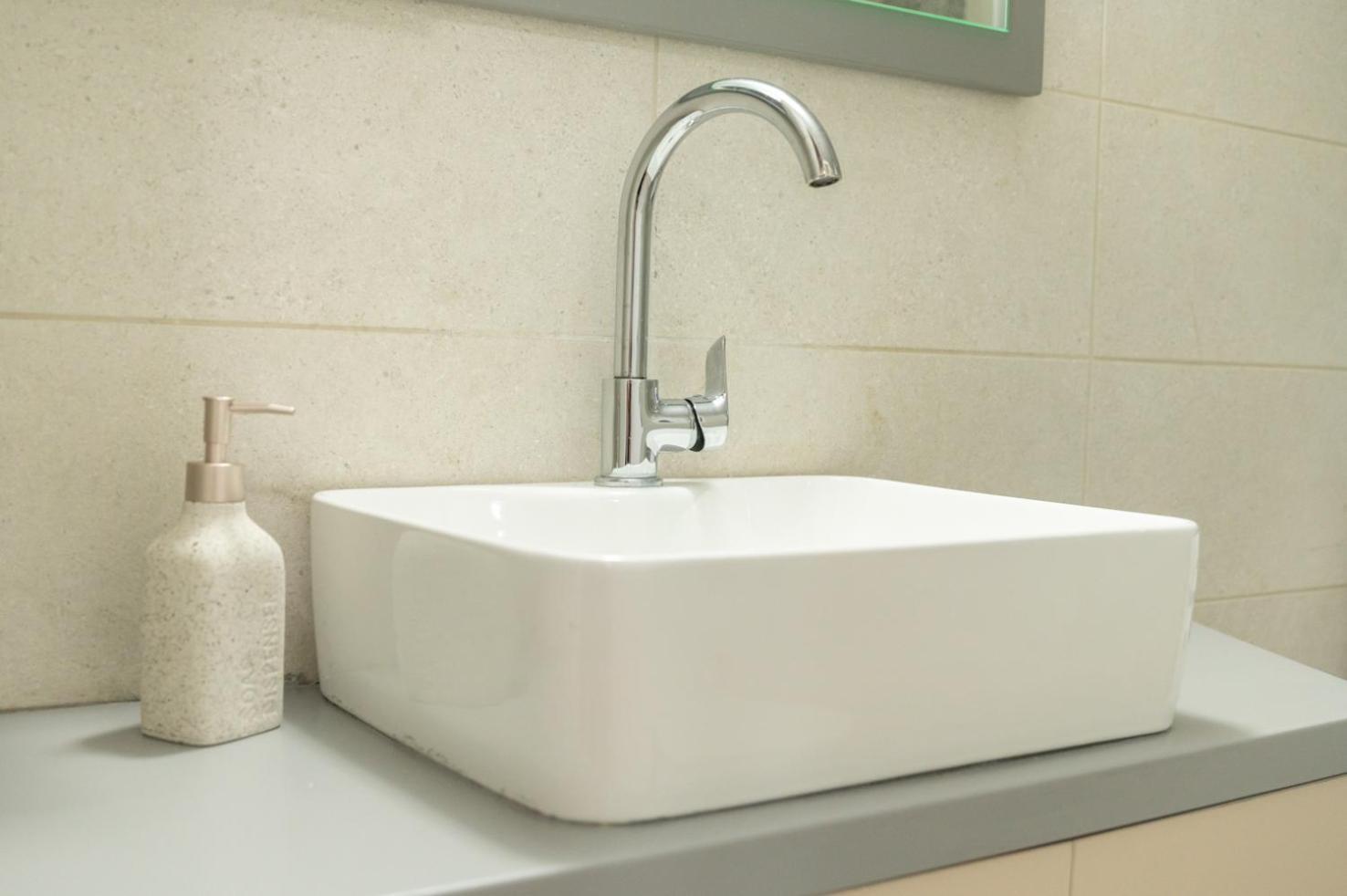 Entire Apt, 2 Bdrm, City Center Athens Ngoại thất bức ảnh