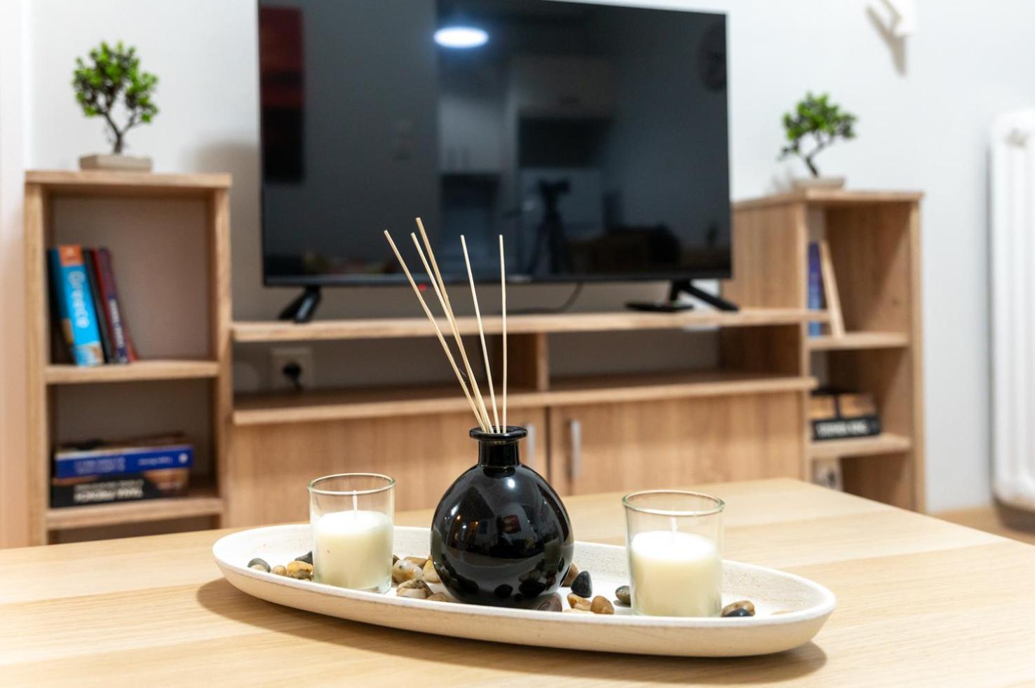 Entire Apt, 2 Bdrm, City Center Athens Ngoại thất bức ảnh